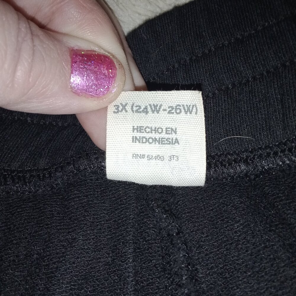 Lot of 2 Terra & Sky Loose Fit Cropped Capri Sweatpants Plus Size 3X (24W/26W) - Picture 12 of 15